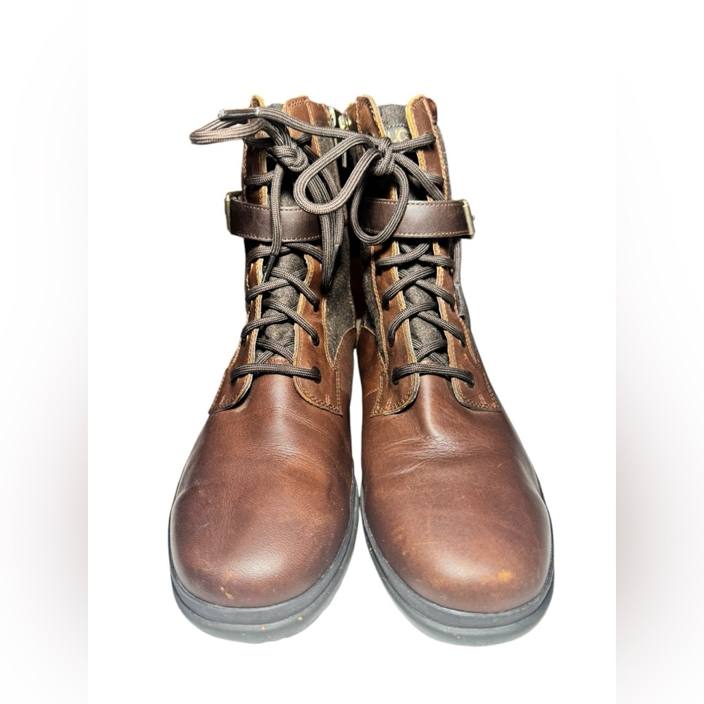 Women’s UGG Kesey Chestnut Waterproof boots size 11 - Picture 2 of 8